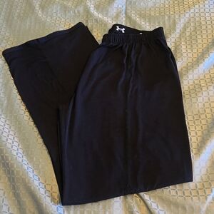 Under Armour Loose Fitting Womens Pants Size Medium
